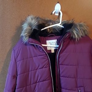 Maralyn & Me winter jacket faux fur lining in hood. Size XXL. Eggplant color.